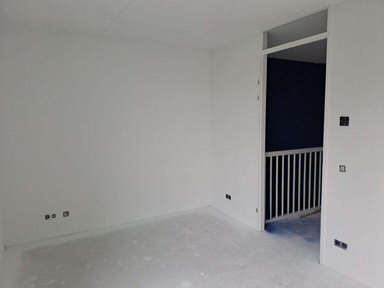 Wand- of plafondafwerking door Lammes Afbouw