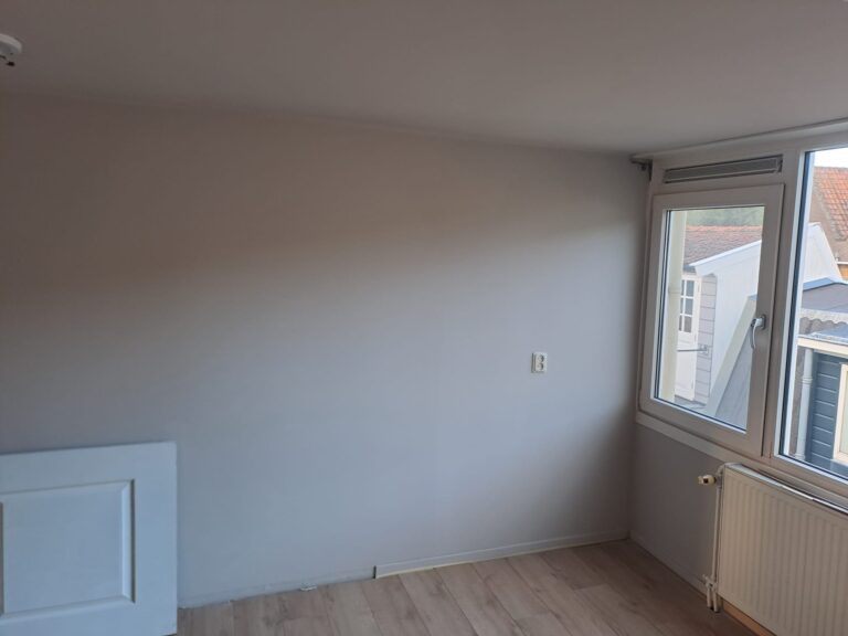Wand- of plafondafwerking door Lammes Afbouw