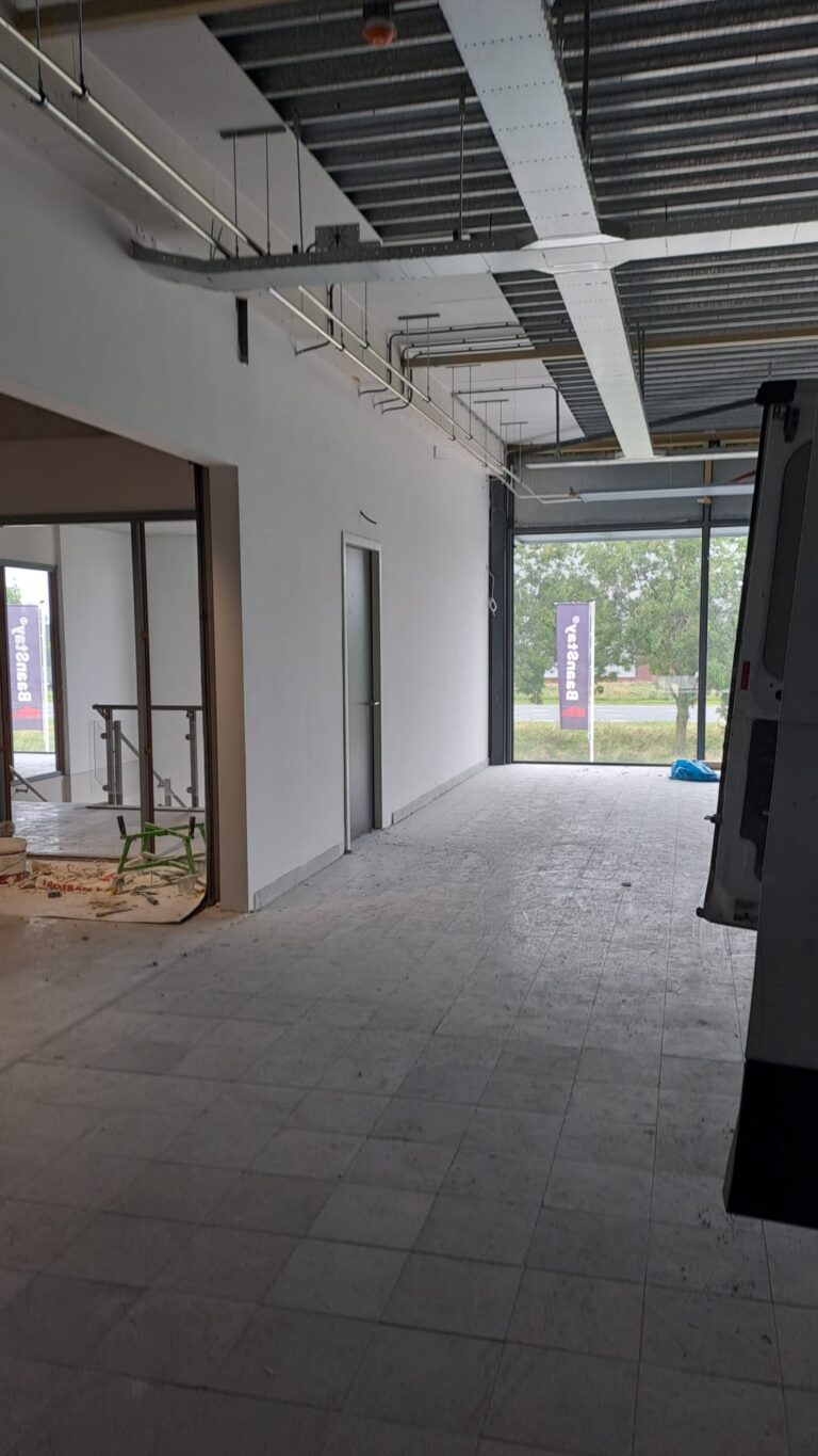 Wand- of plafondafwerking door Lammes Afbouw