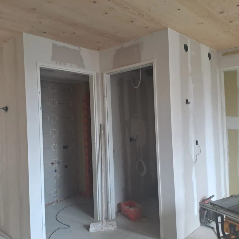 Wand- of plafondafwerking door Lammes Afbouw