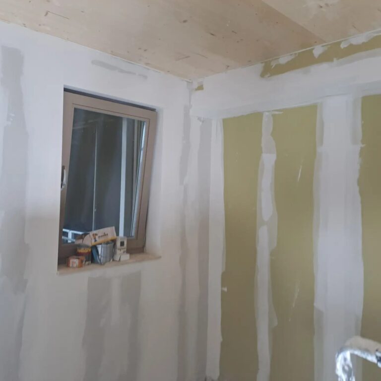 Wand- of plafondafwerking door Lammes Afbouw