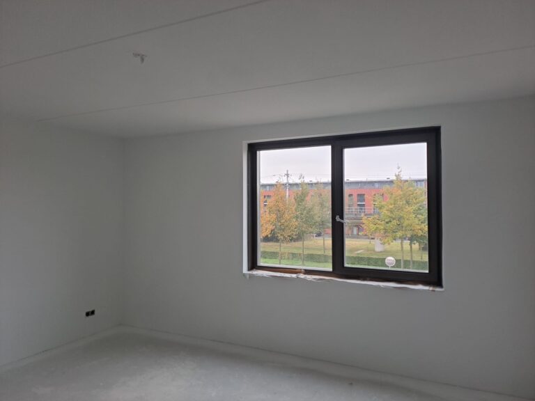 Wand- of plafondafwerking door Lammes Afbouw