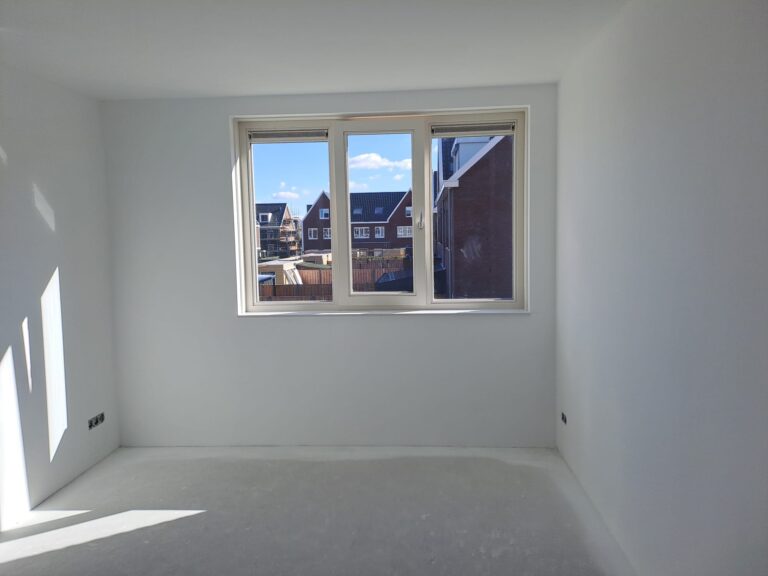 Wand- of plafondafwerking door Lammes Afbouw