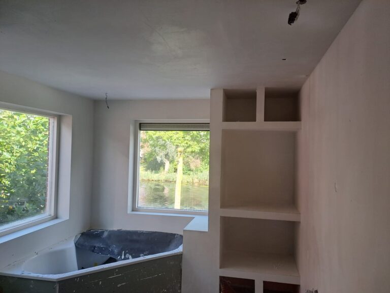 Wand- of plafondafwerking door Lammes Afbouw