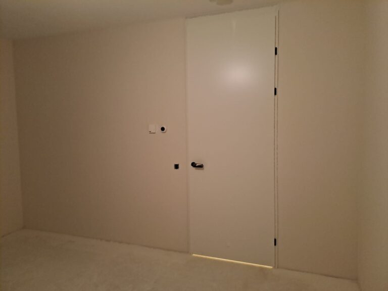Wand- of plafondafwerking door Lammes Afbouw