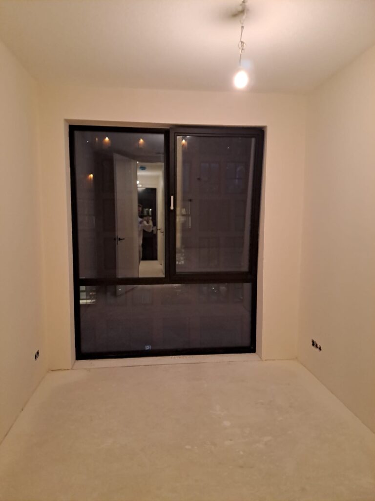 Wand- of plafondafwerking door Lammes Afbouw