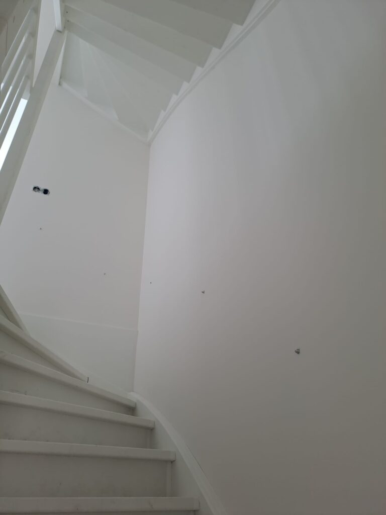 Wand- of plafondafwerking door Lammes Afbouw