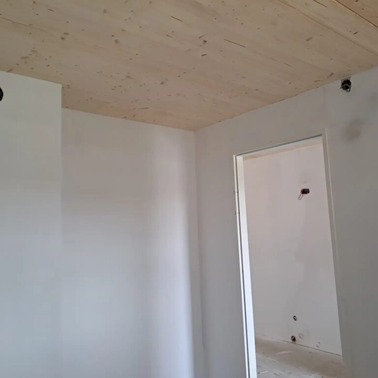 Wand- of plafondafwerking door Lammes Afbouw
