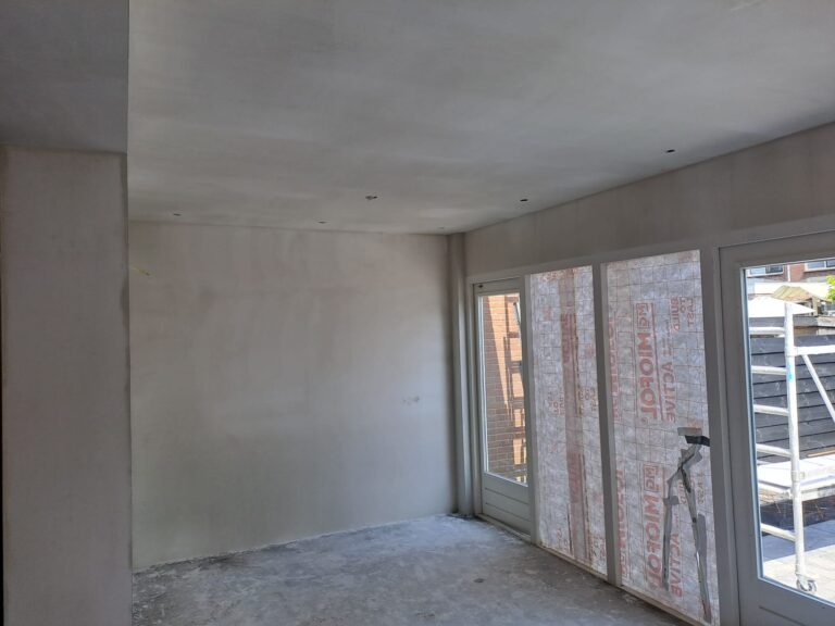 Wand- of plafondafwerking door Lammes Afbouw